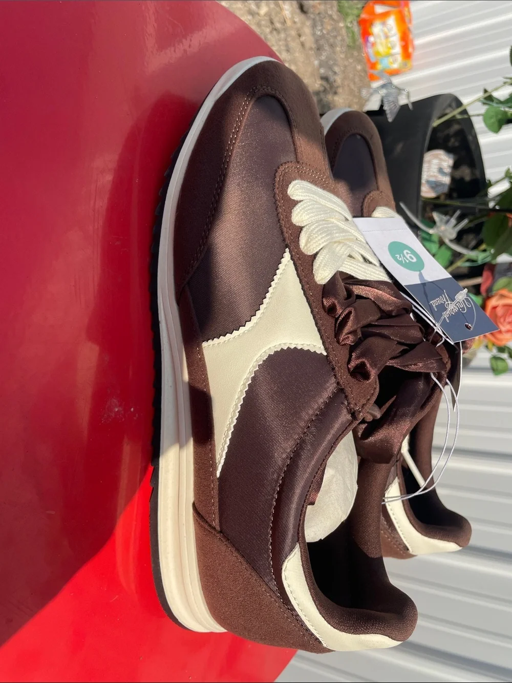 Universal Thread brown sneakers